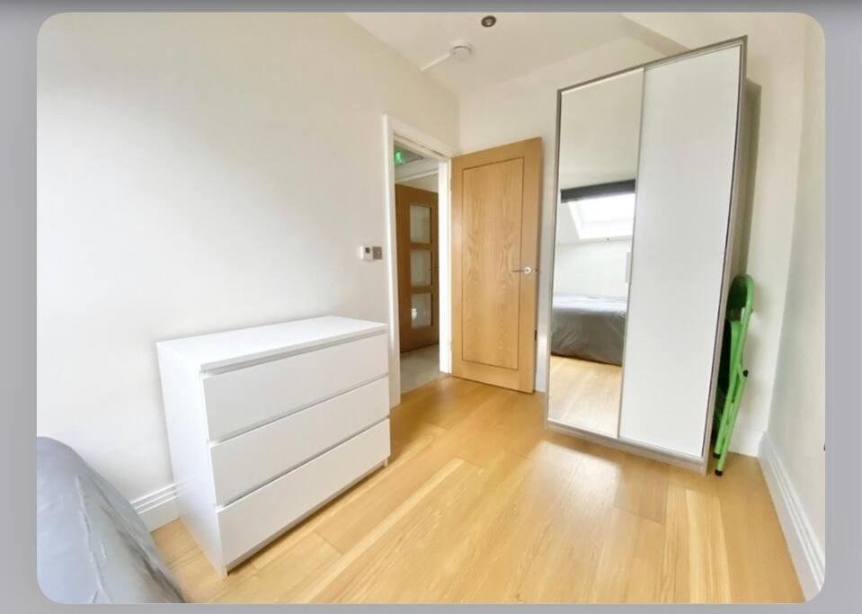 Luxury 4-Bed Apartment With Balcony & Garden, Near Emirates Stadium, 15 Mins To Central Londýn Exteriér fotografie